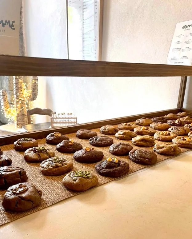 La vitrine de cookies de la boutique